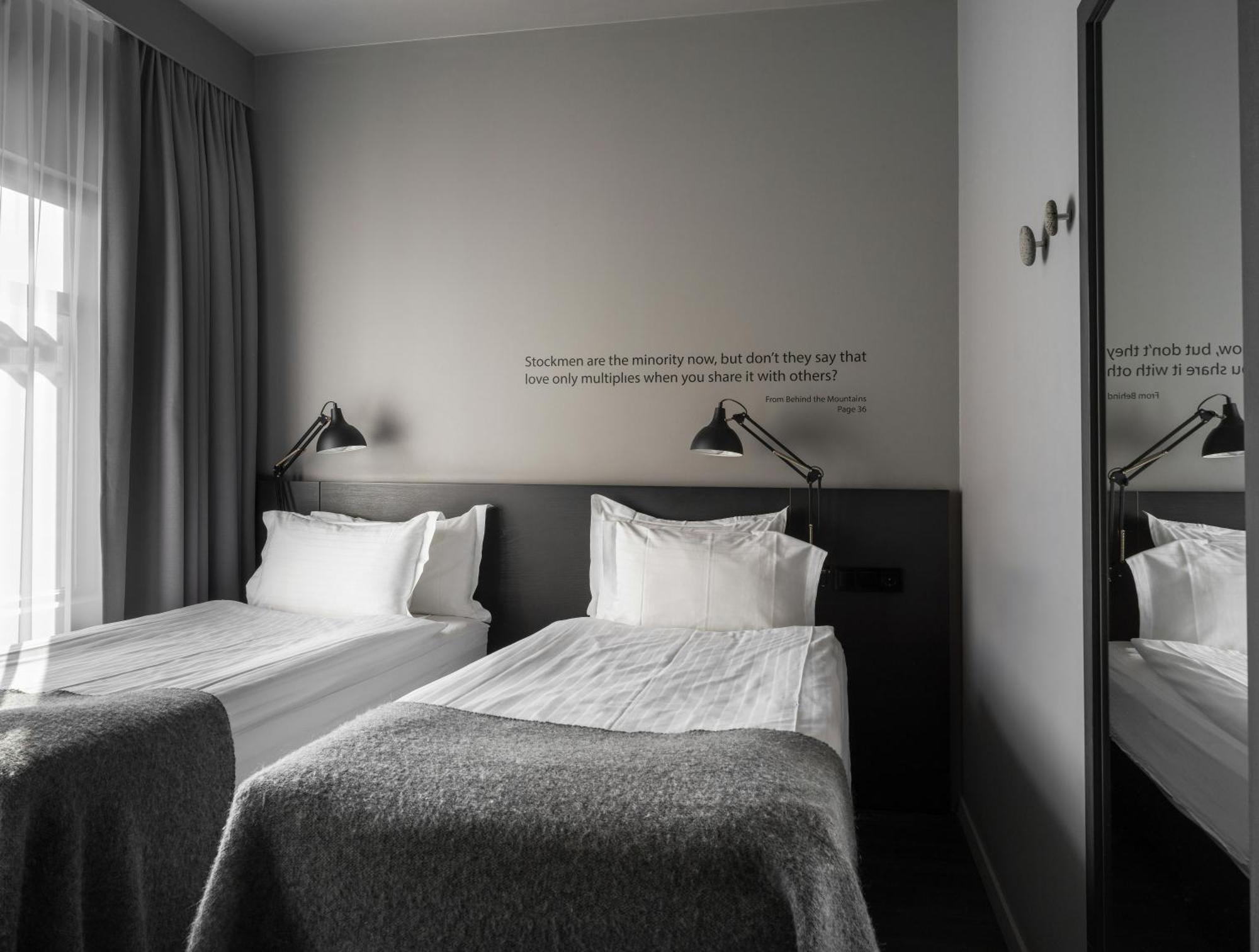 Standard Twin Room,1769874950:JPEG