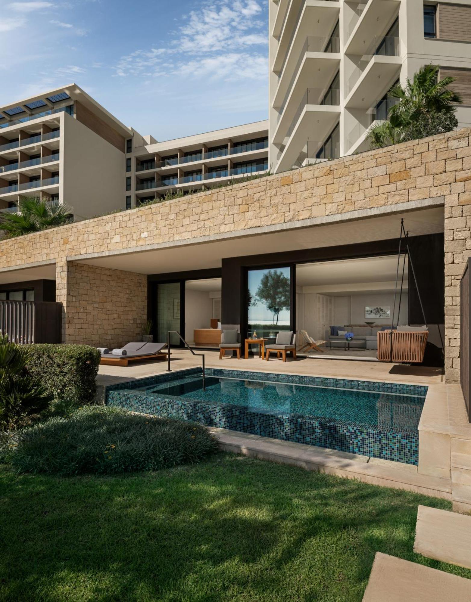 Seafront Cabana Suite Private Pool Two Bedrooms