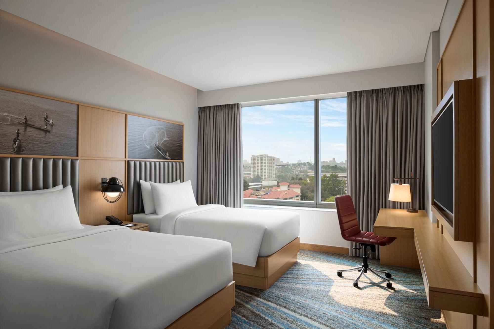 Deluxe Twin Room with City View Includes 500 INR property credit