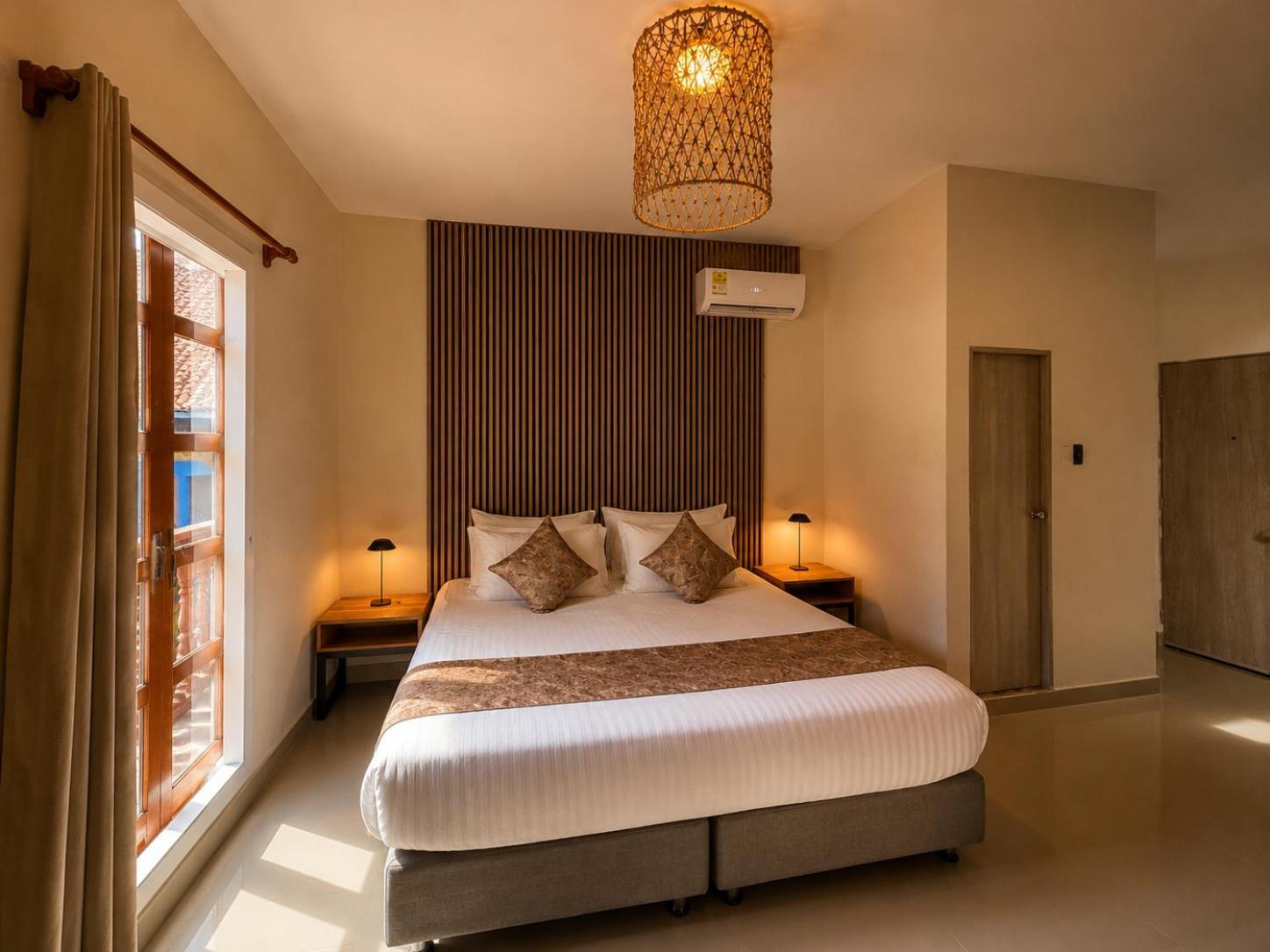 Standard King Room,1774017792:JPEG