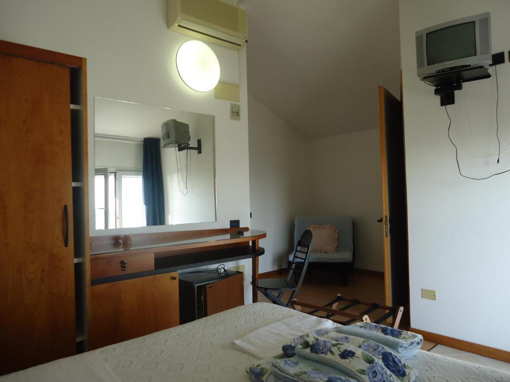 Habitación Triple Executive con vistas al mar