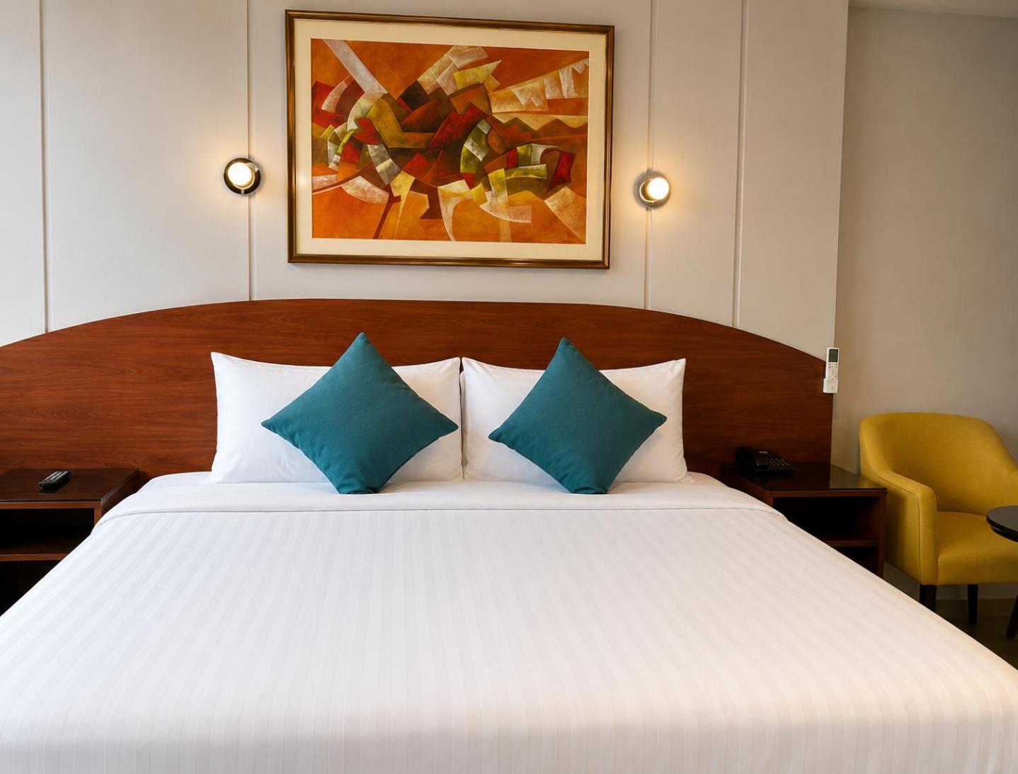 Deluxe Junior Suite