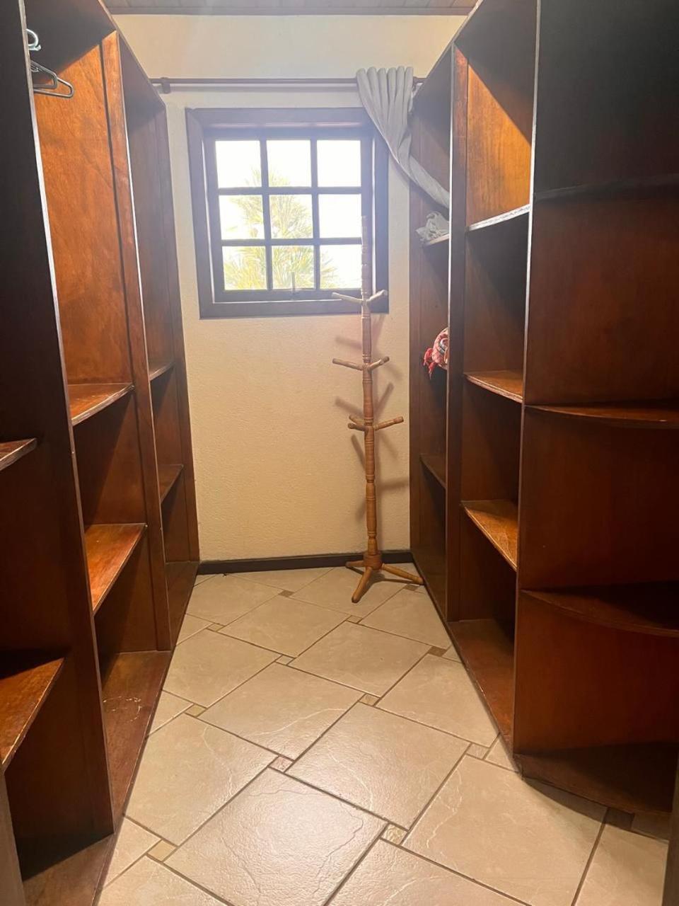 Quarto Família com Vista do Mar
