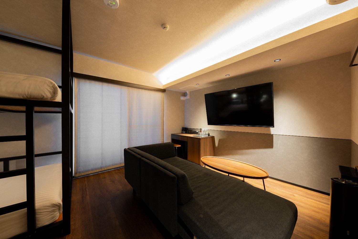 BROOKLYN HOTEL 4 Double Beds Bunk Room