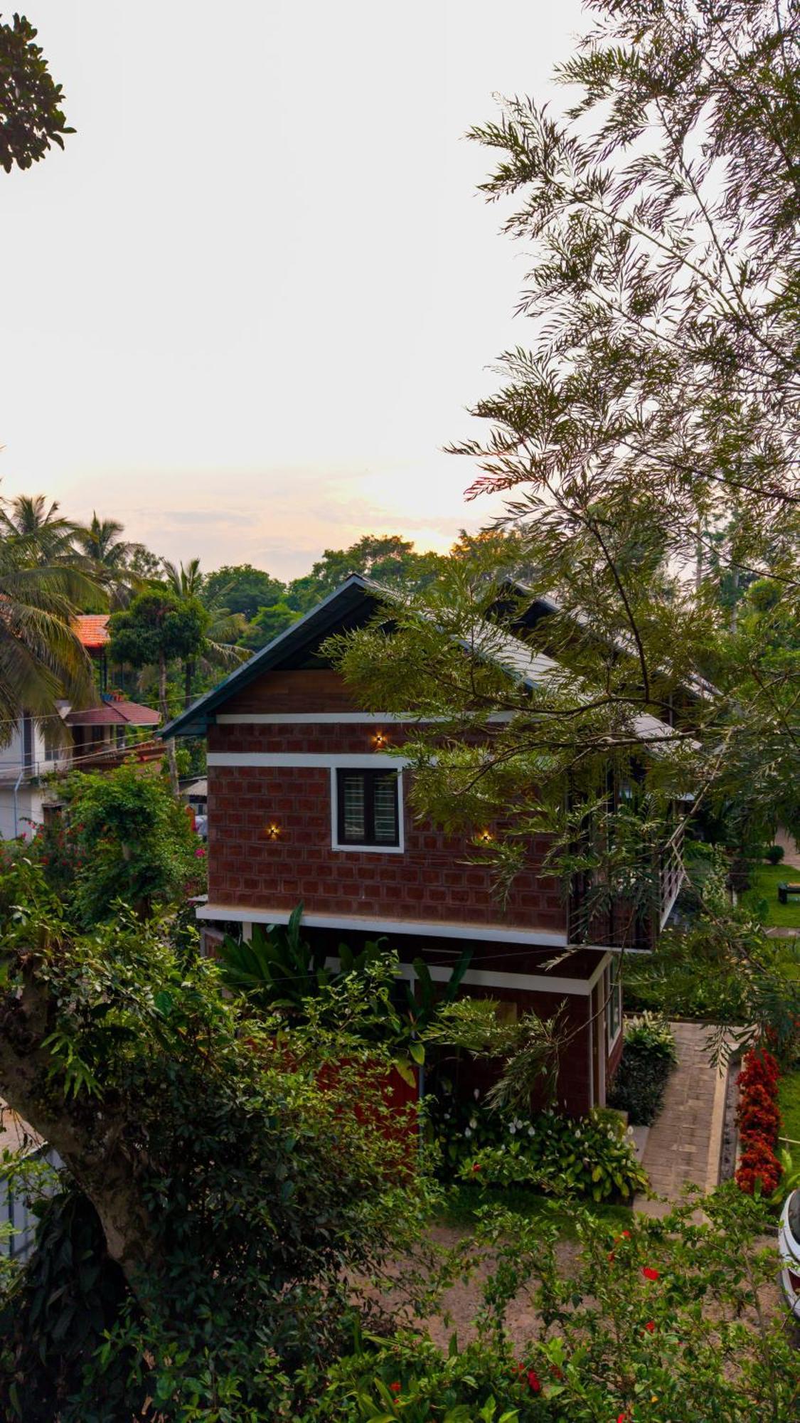 Suite with Garden View
