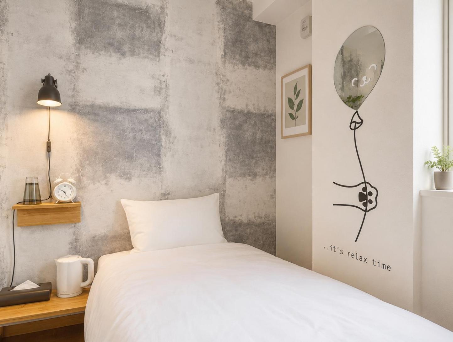 Twin Room - Non-Smoking