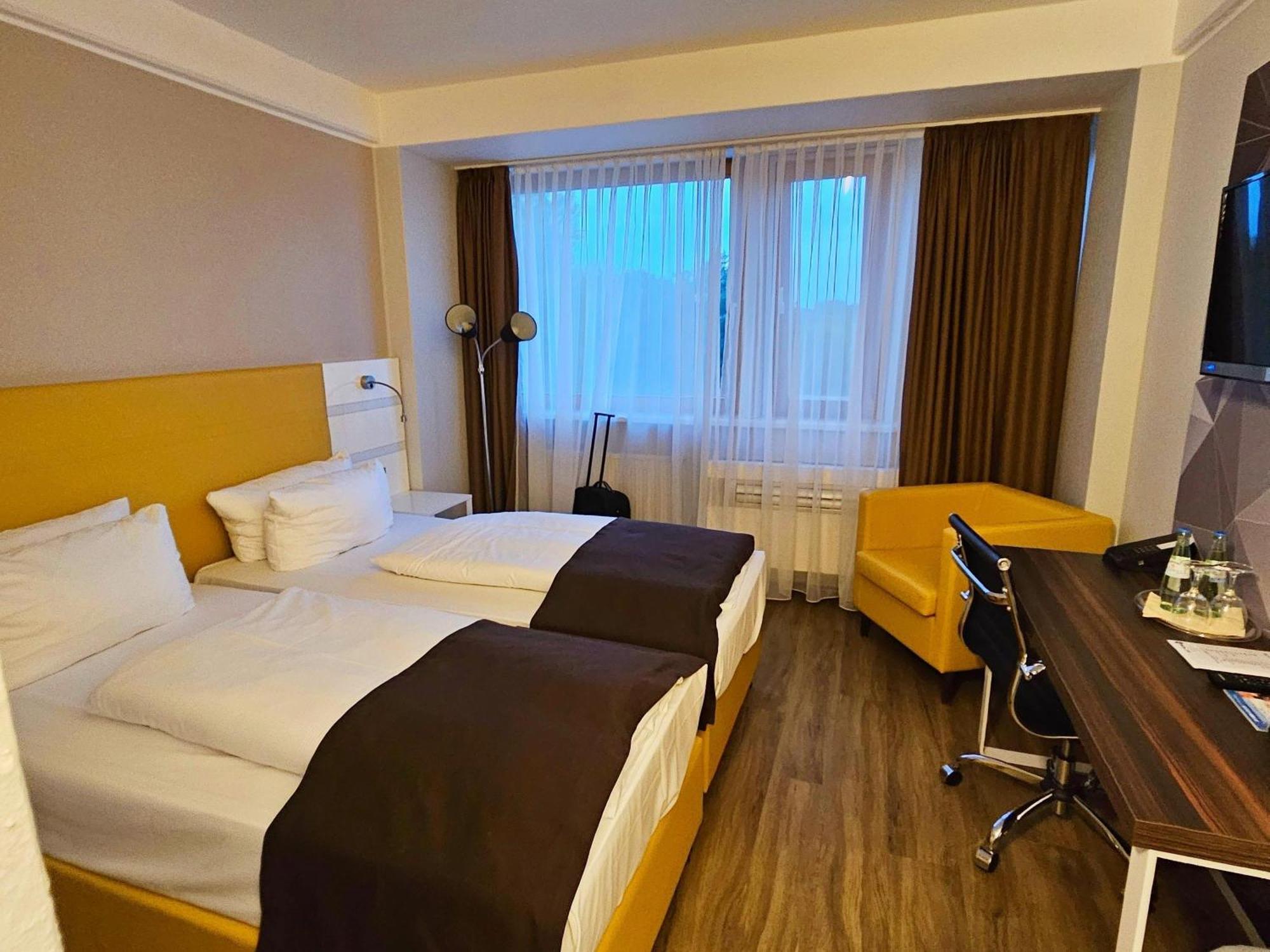 Superior Twin Room,1770441003:JPEG