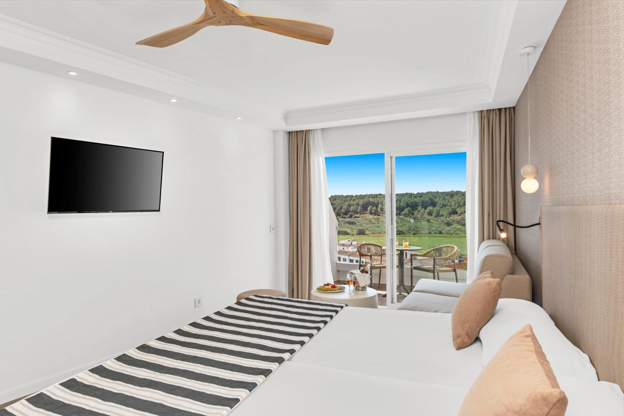 Superior Double Room,1770453711:JPEG