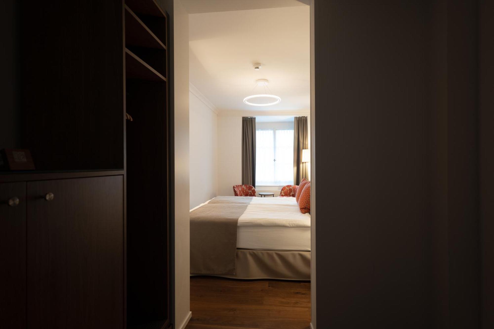 Double room facing the Chapel Bridge 16m2