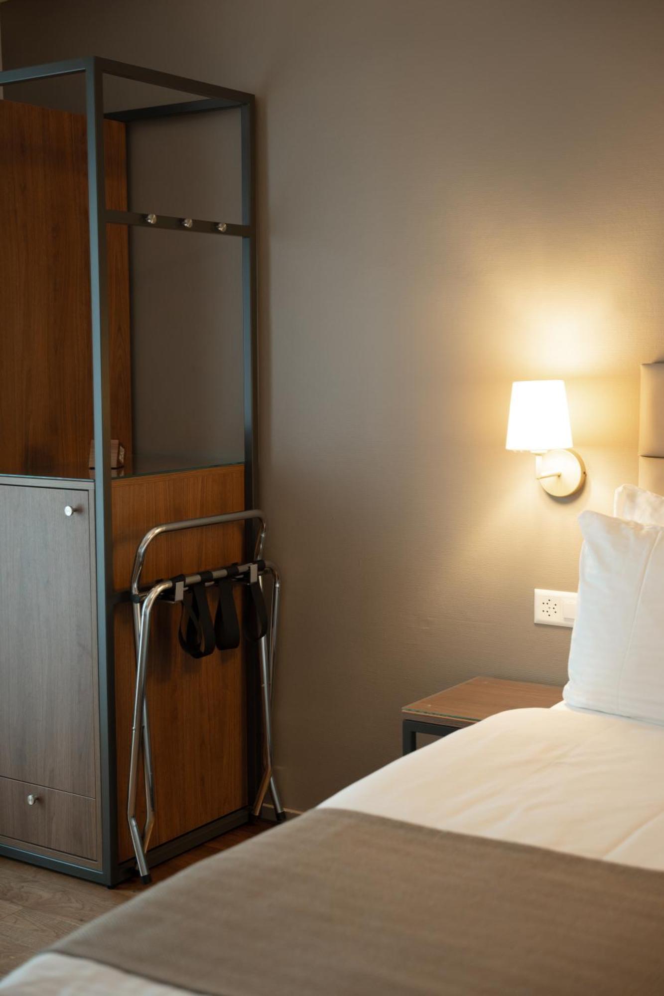 Double room facing the Chapel Bridge 16m2