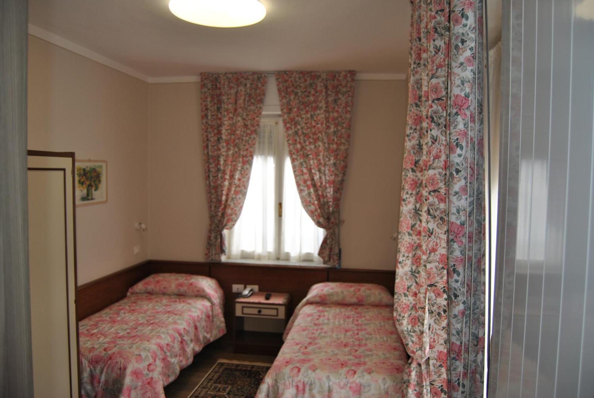 Chambre Double ou Lits Jumeaux avec Balcon