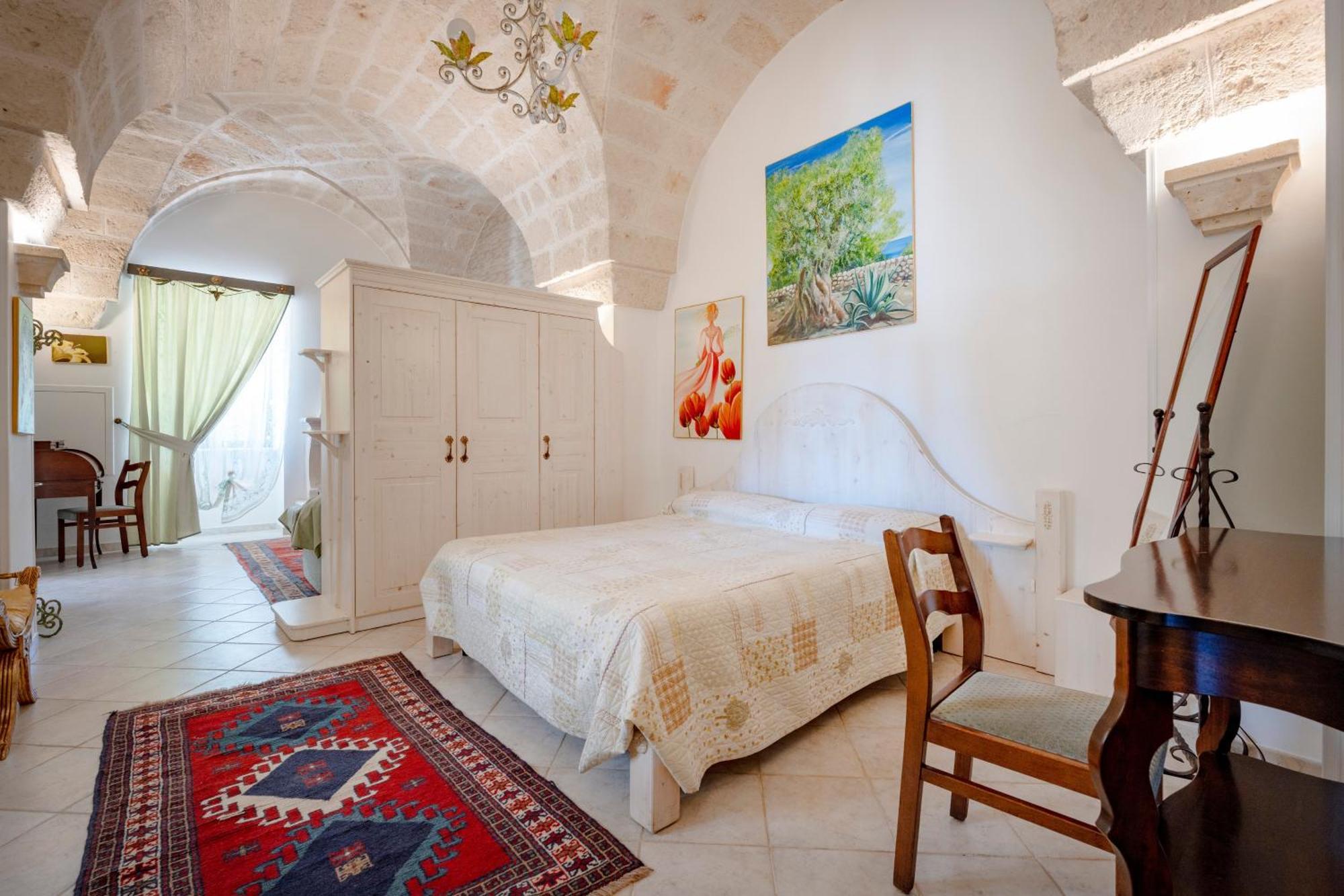 One-Bedroom Apartment with Garden View