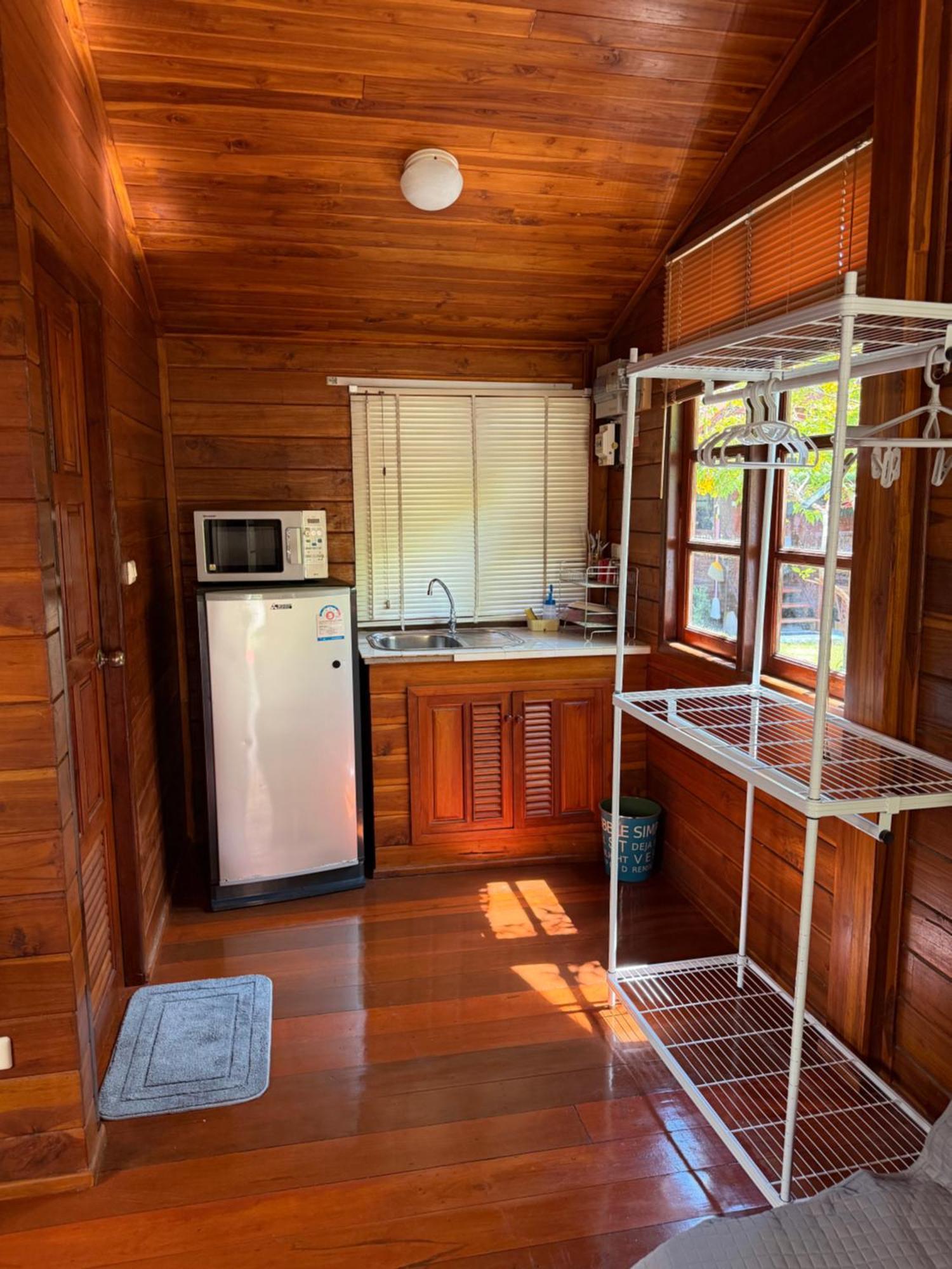 Queen Room with Pool View