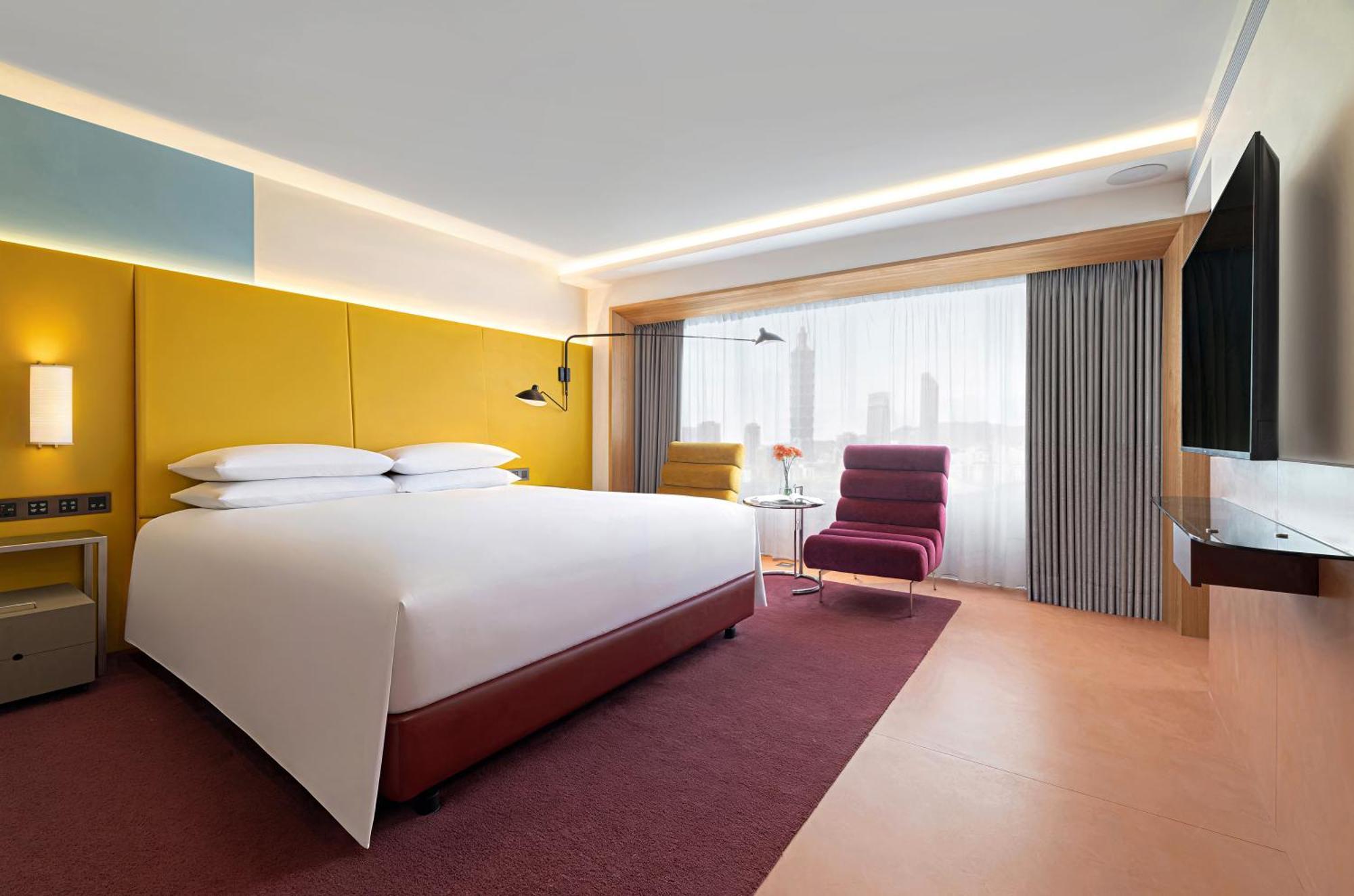 Premier Room,1770598996:JPEG