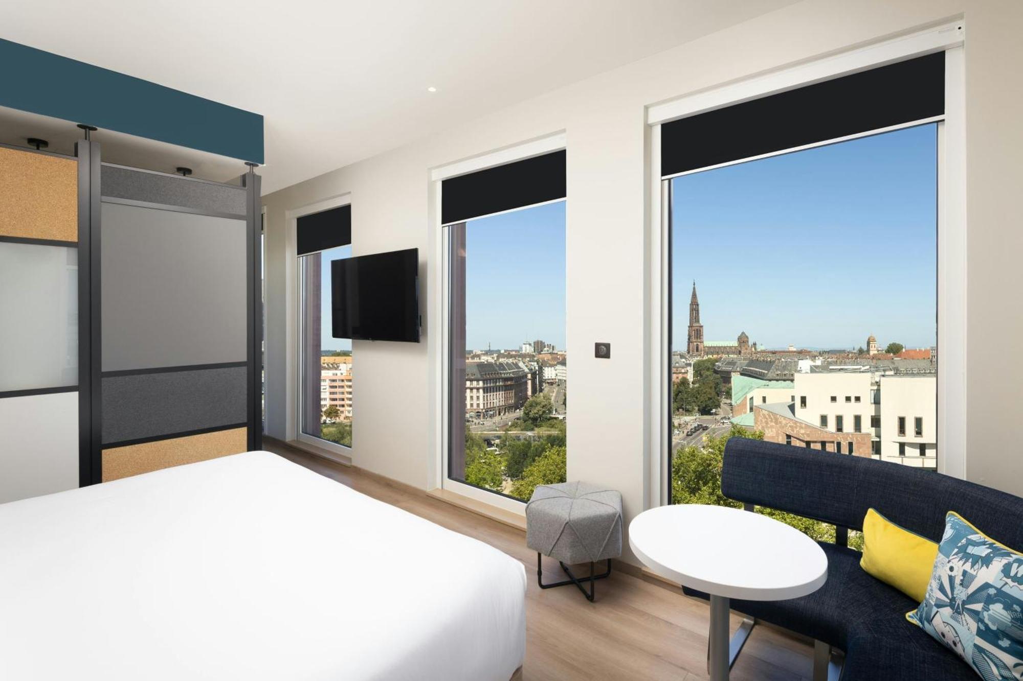 King Room City Cathedral View
