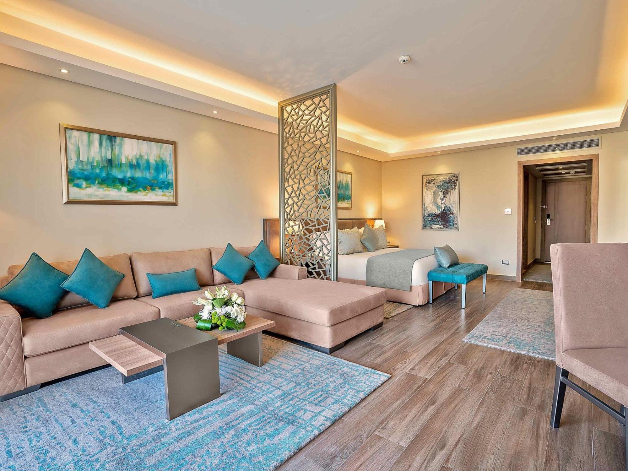 Twin Suite Garden View