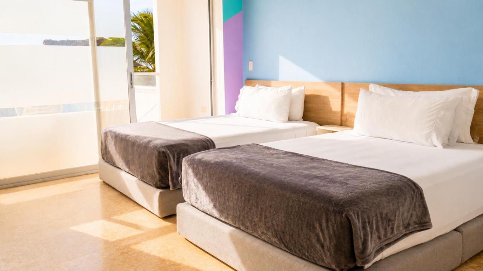 Deluxe Twin Room Sea View