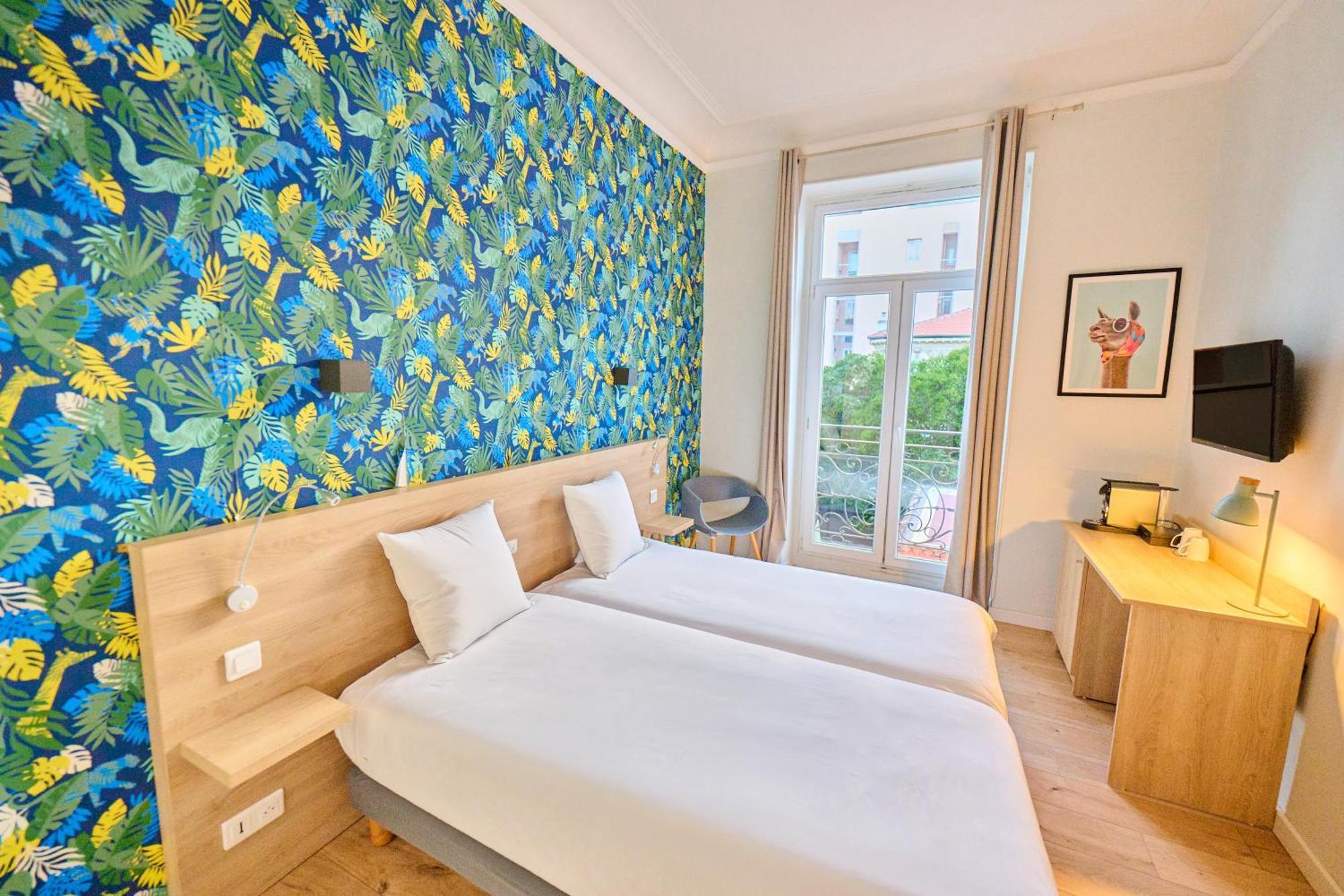 Comfort Twin Room