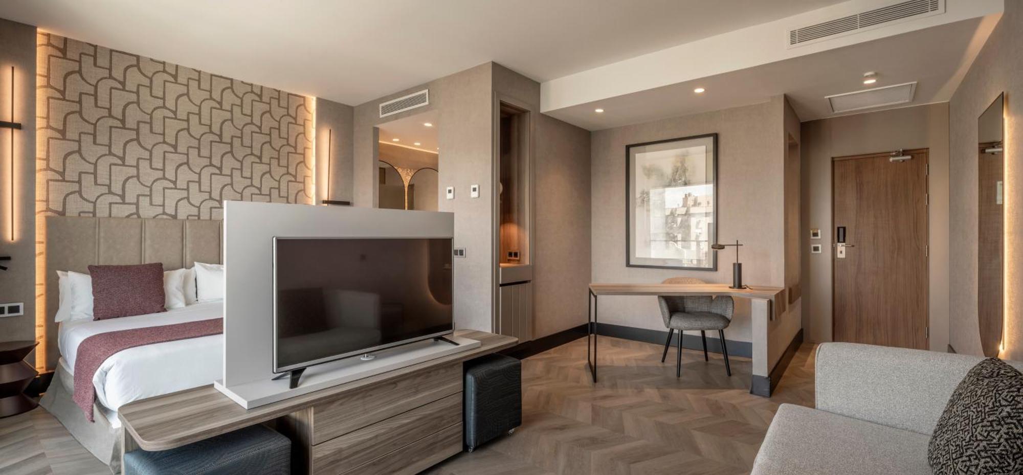 Superior Double or Twin Room,1770865841:JPEG