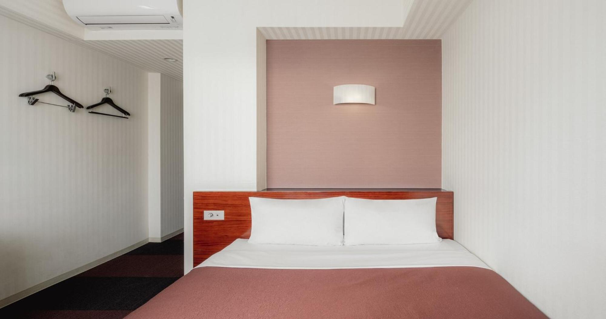 Double Room with Small Double Bed - Non-Smoking