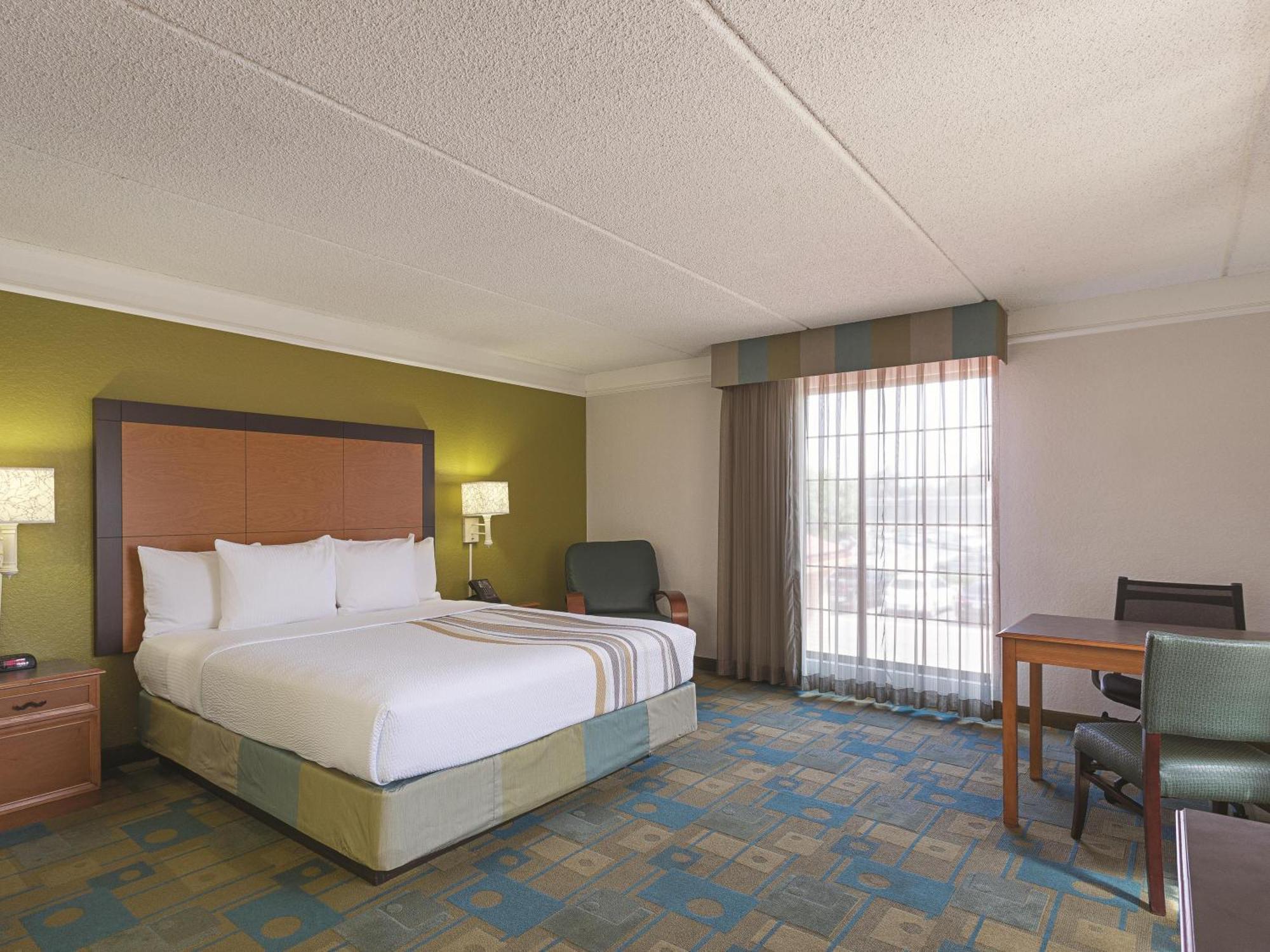 Executive King Room