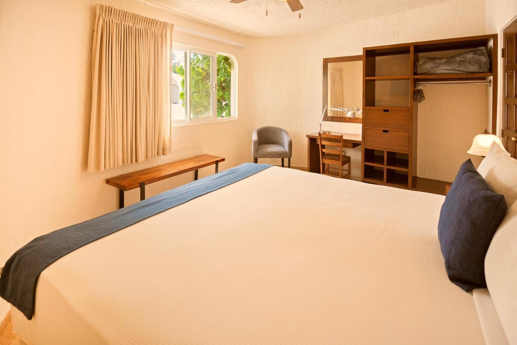 Suite with Balcony