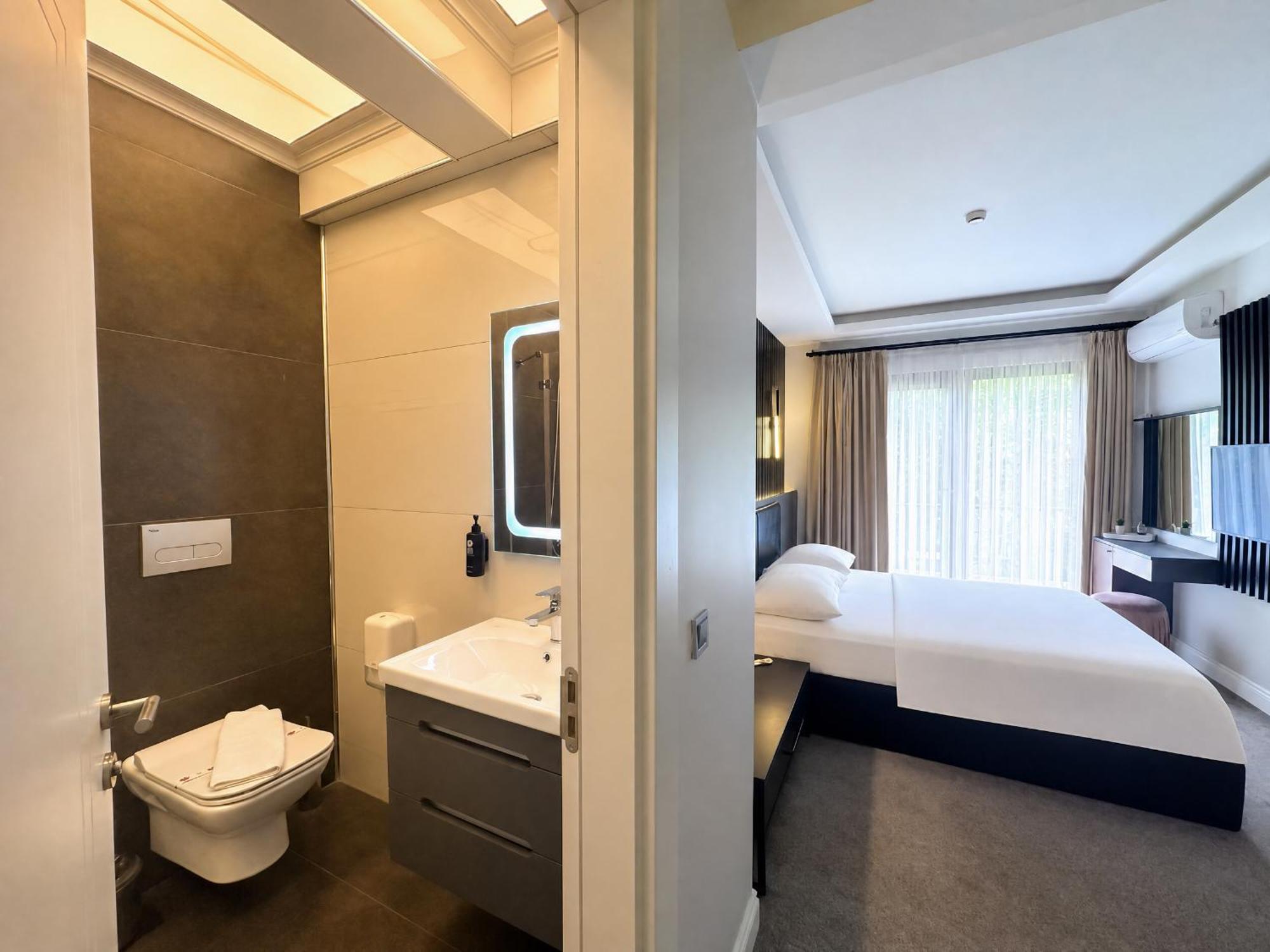 Two Connecting Double Rooms