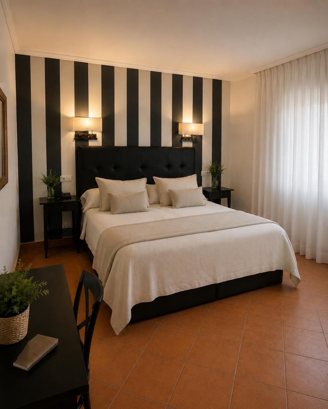 Superior Double or Twin Room with Terrace