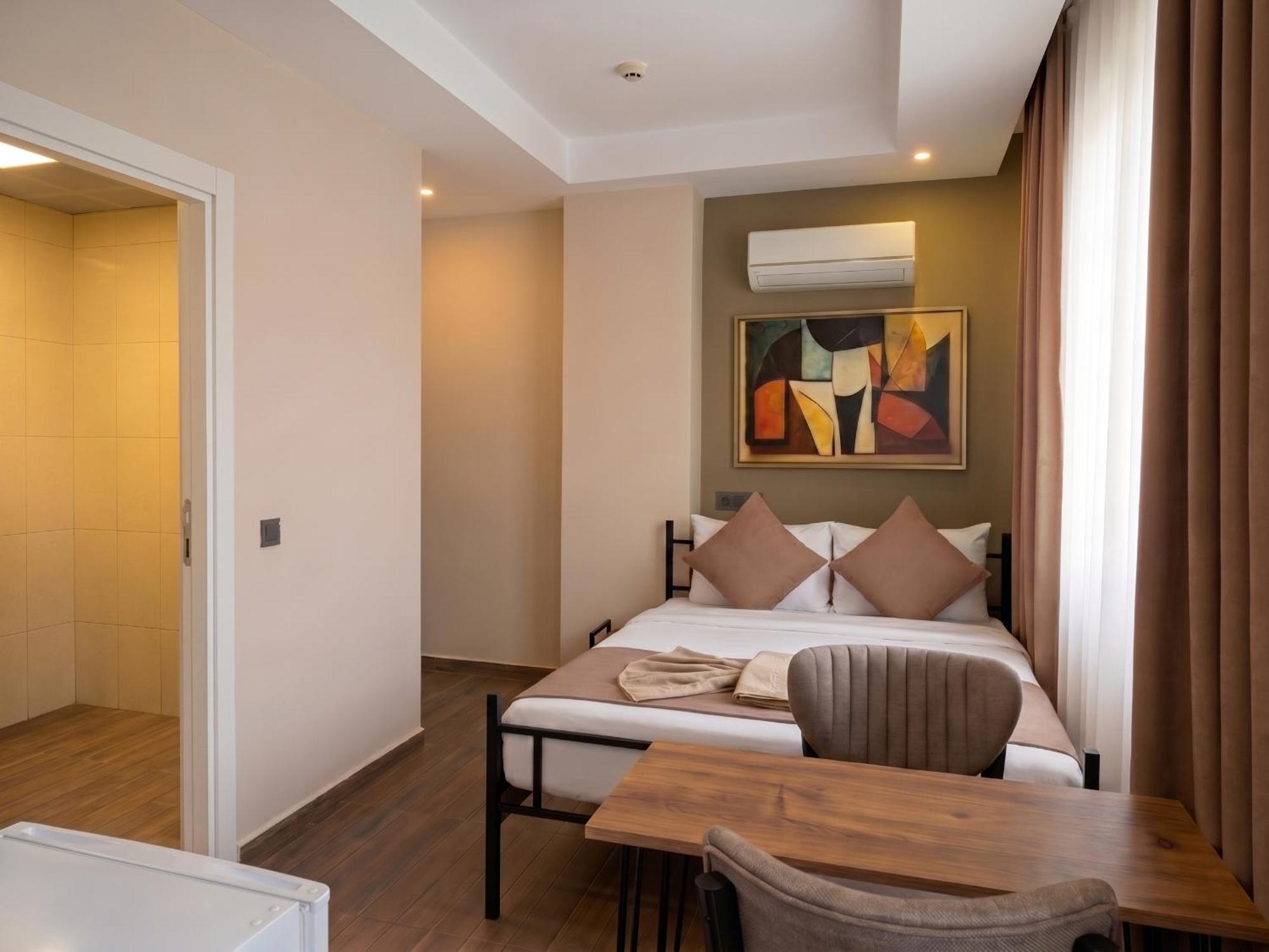 Deluxe Çift Kişilik Oda - Balkonlu