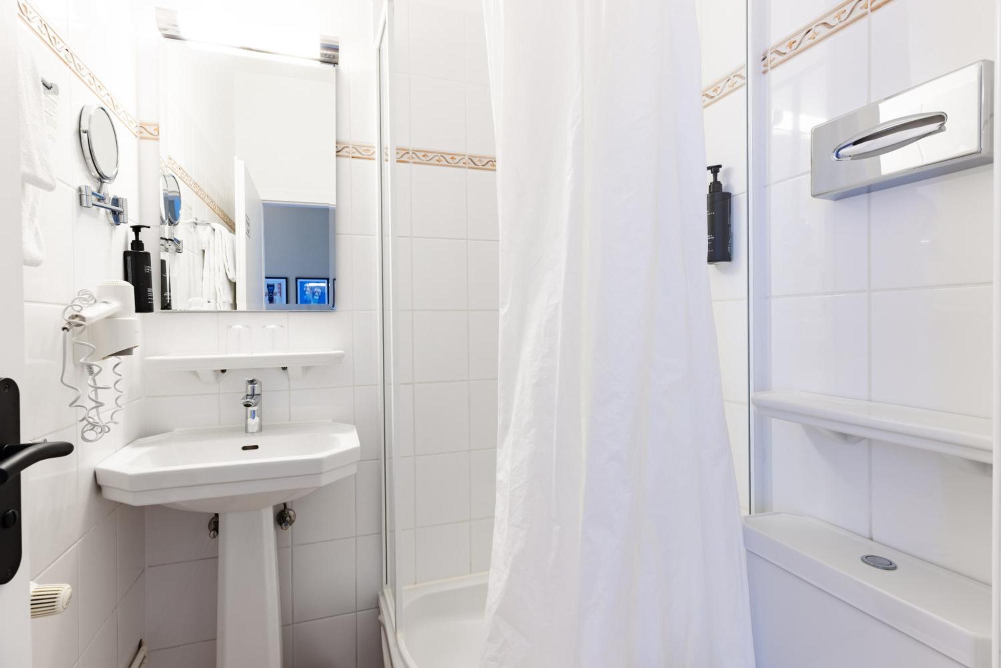 Premium Tweepersoonskamer met 2 Aparte Bedden