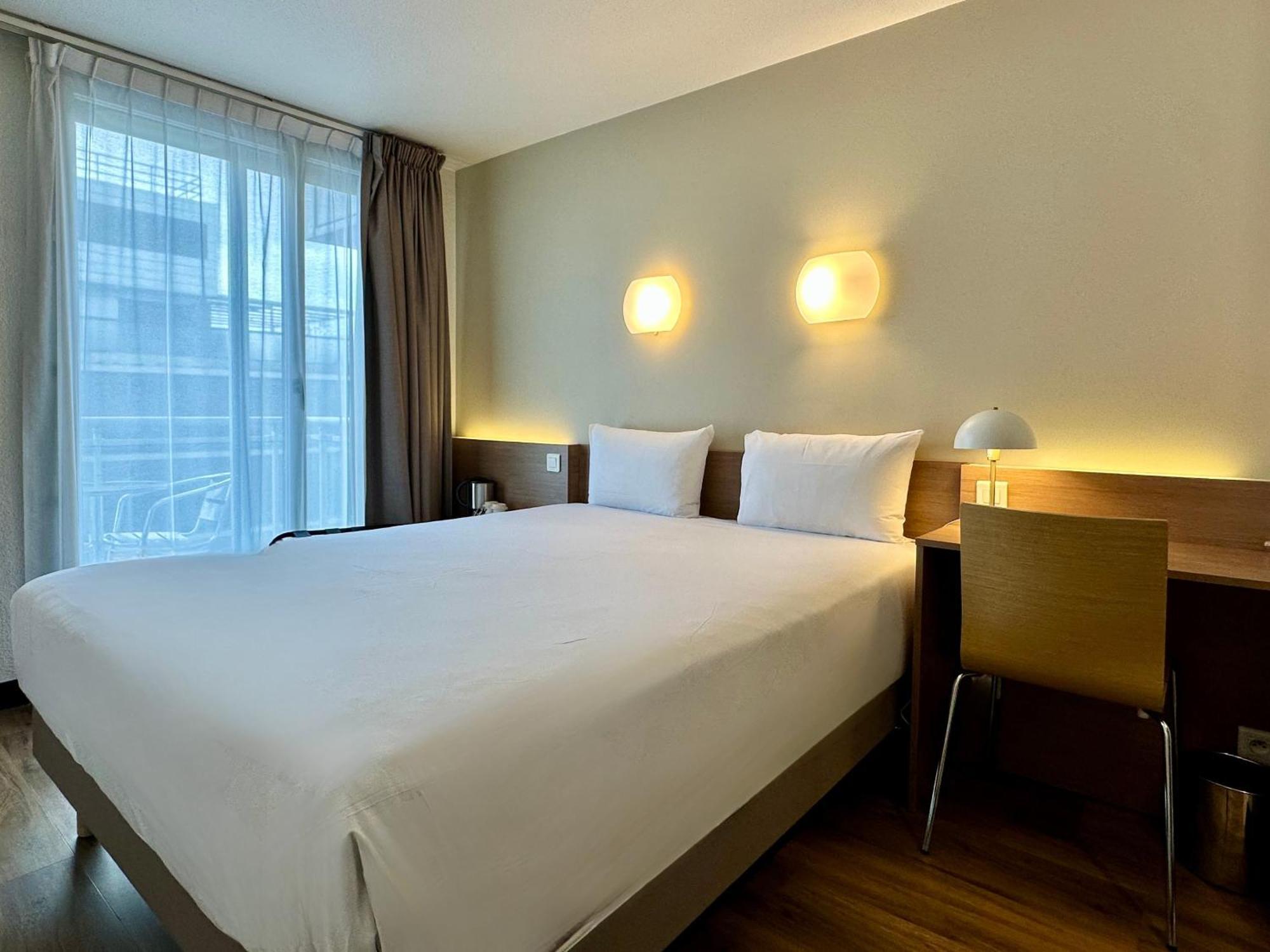 Executive Room - 1 Double Bed