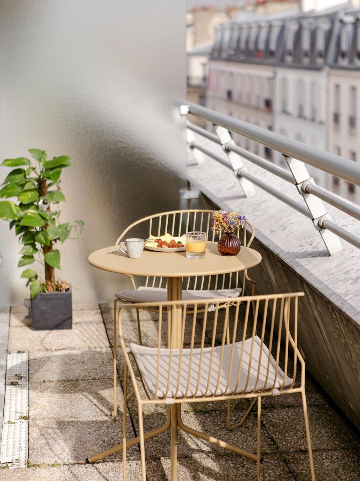 One-Bedroom King Suite Balcony