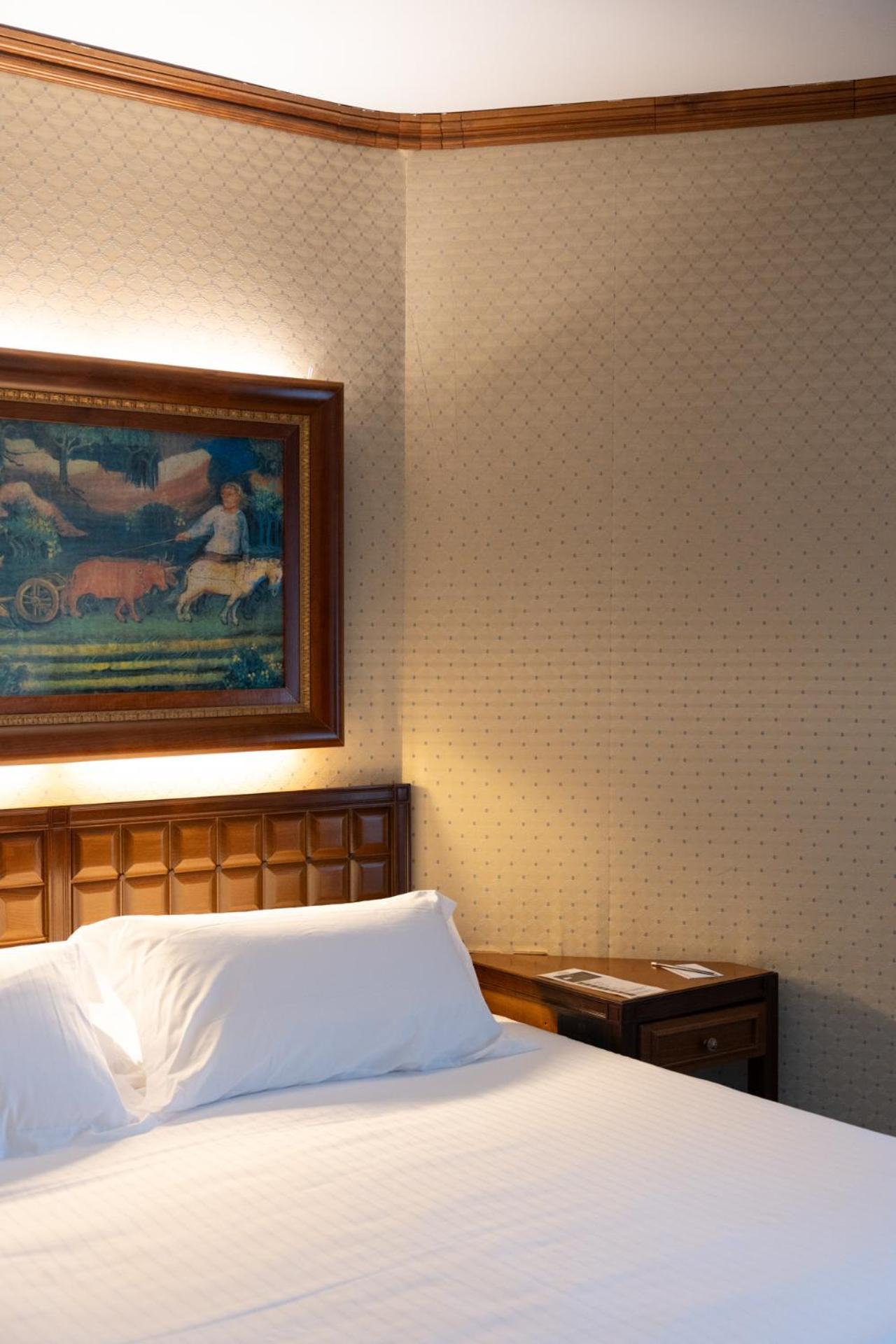 Presidential Suite,1771498731:JPEG