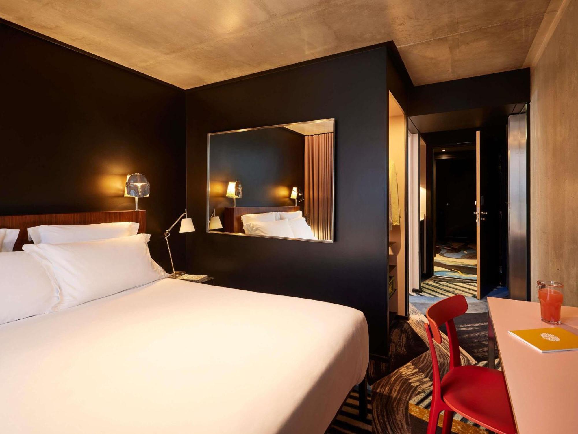 Medium Mama Double