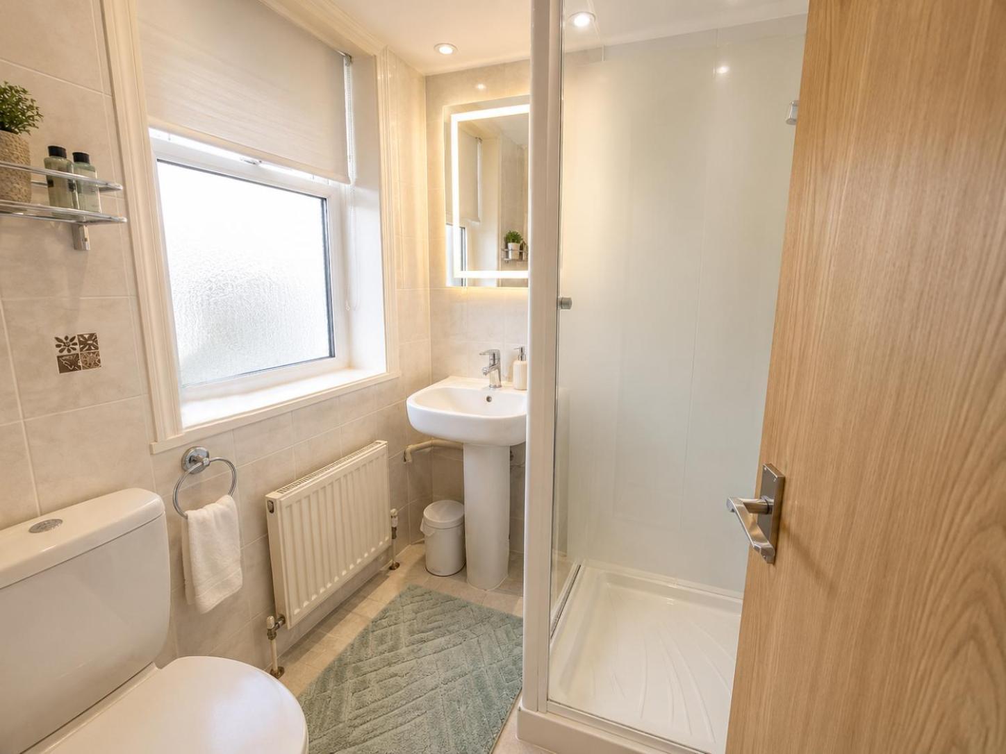 Double Room Private Bathroom,1771534670:JPEG