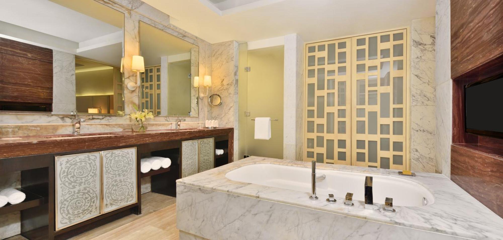 Presidential Suite complimentary & Club access unlimited IMFL Beverages 5PM to 7PM
