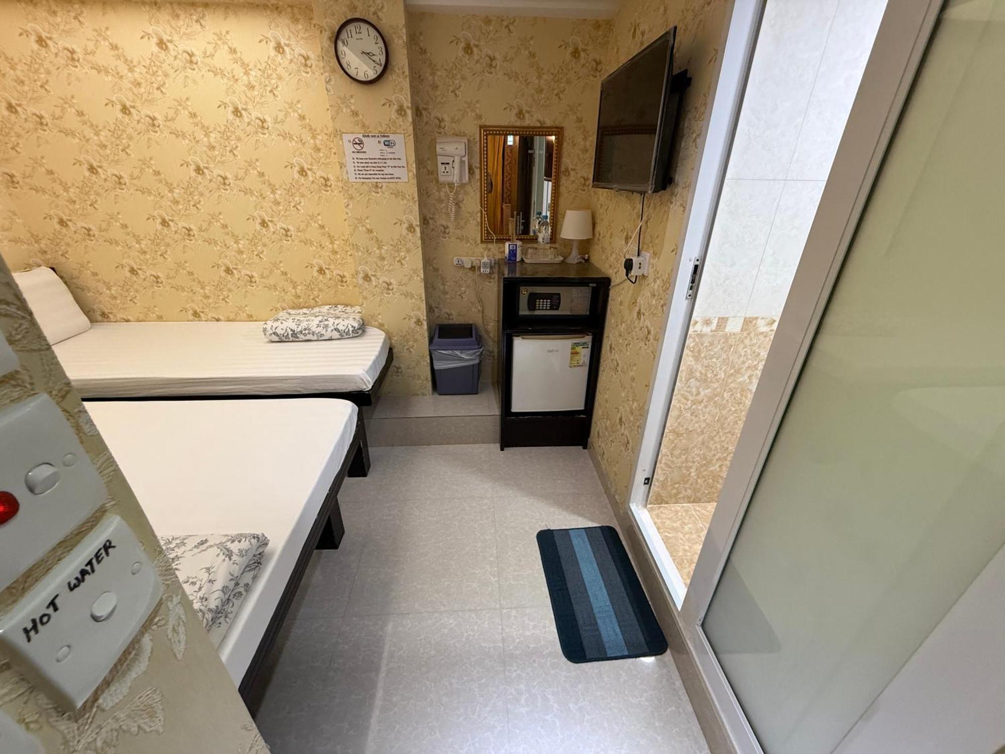 Triple Room