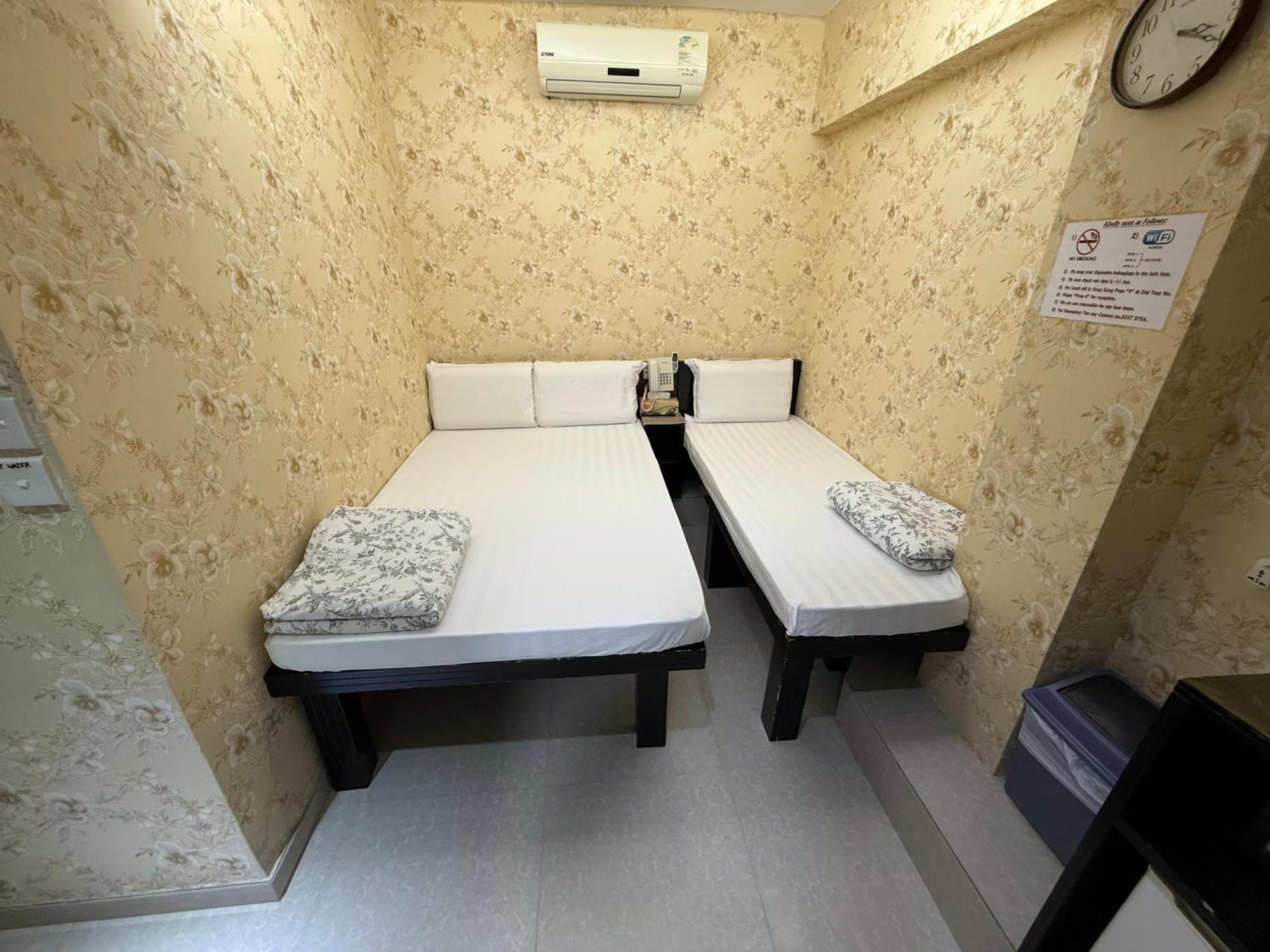 Triple Room