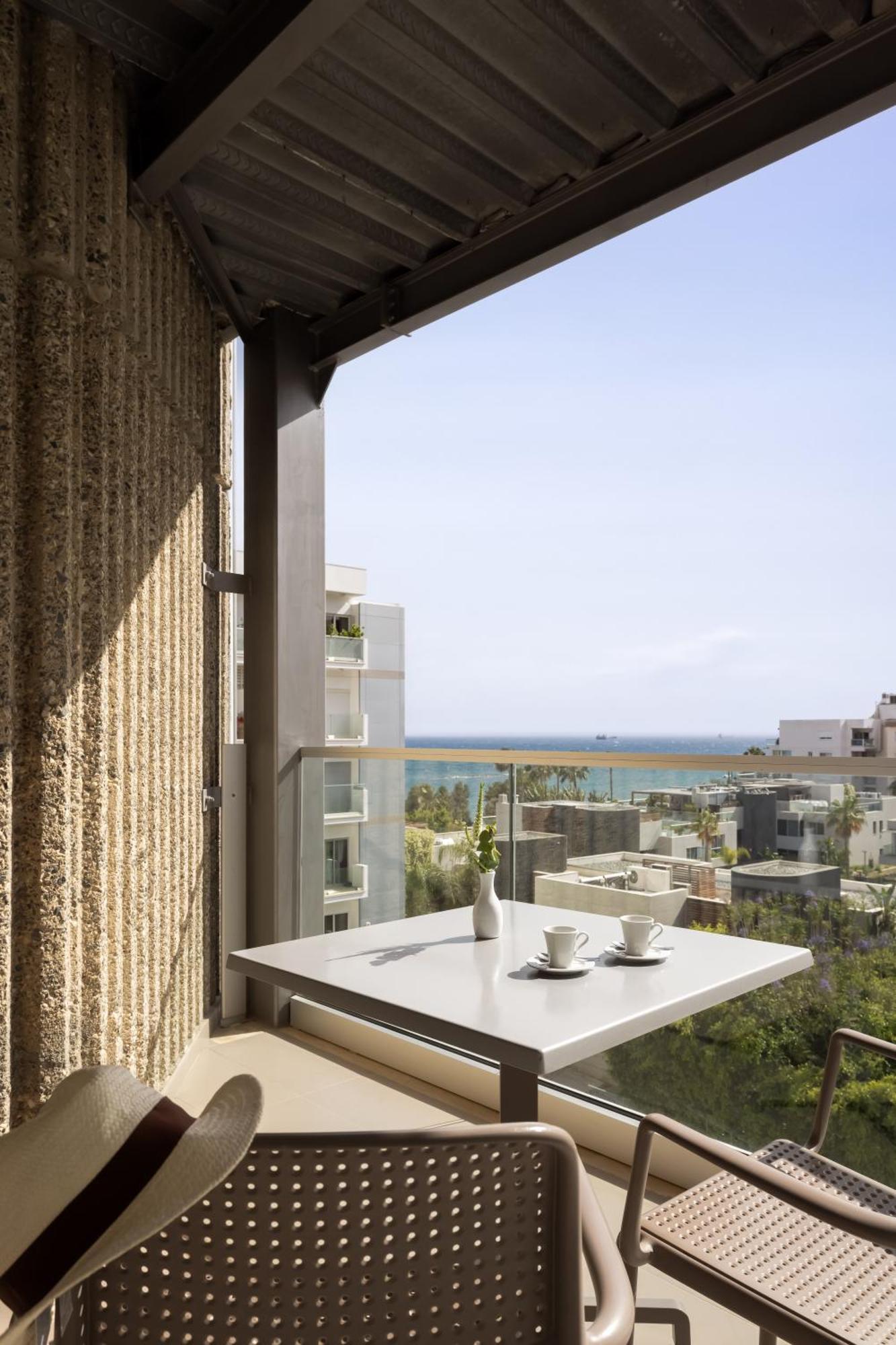 Standard Room Side Sea View