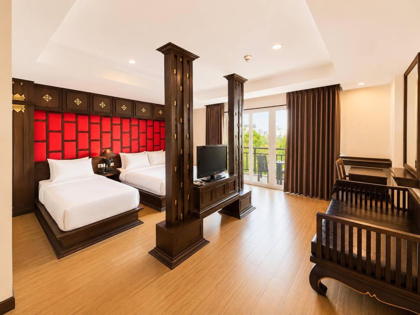Grand Triple Suite