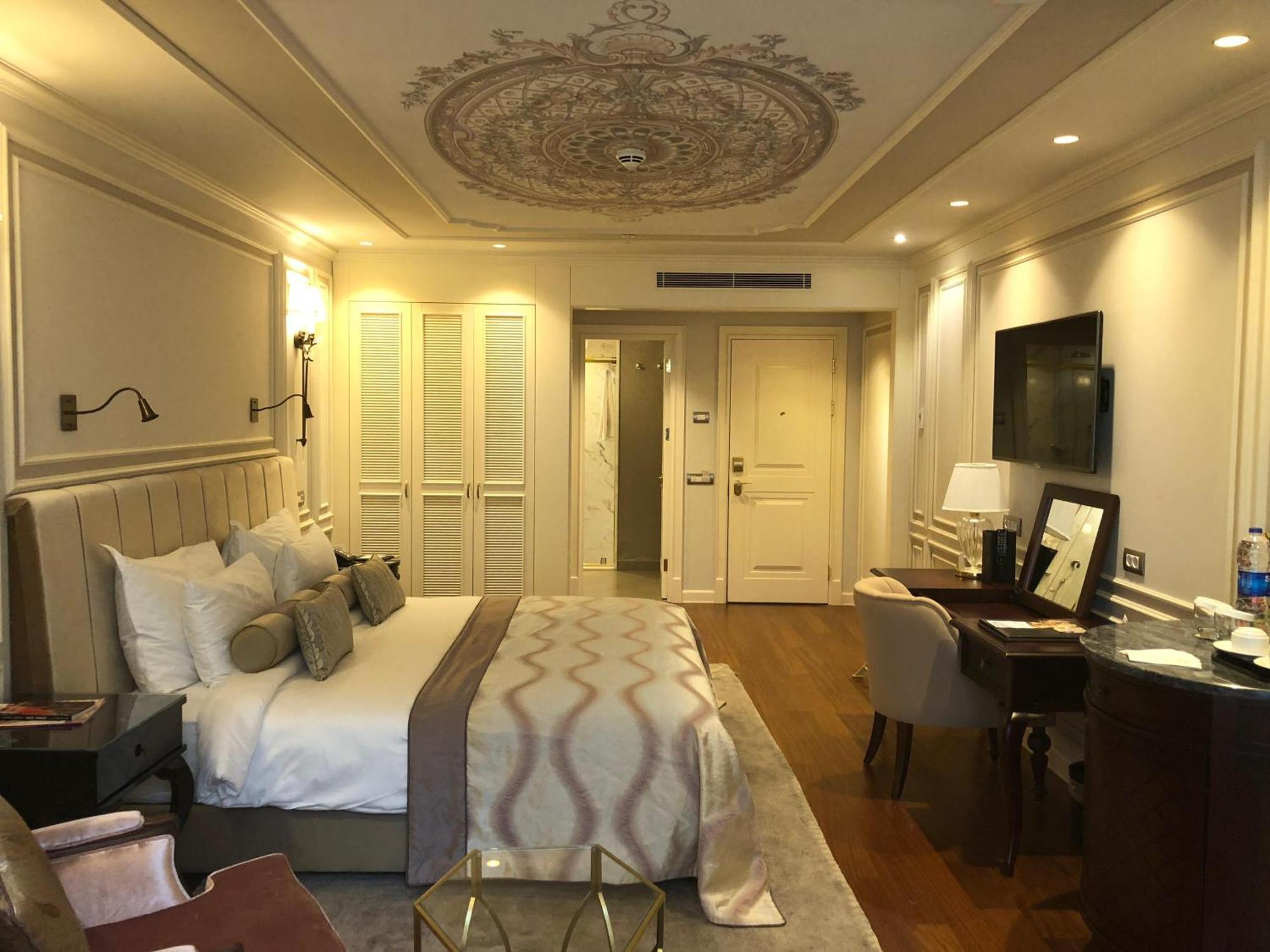 Connecting Family Rooms