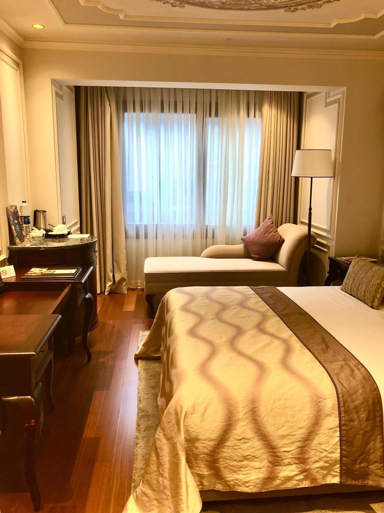 Connecting Family Rooms