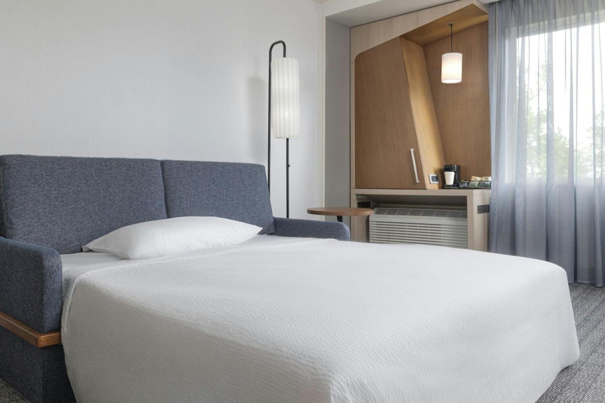 King Room with Sofa Bed - Hearing Accessible
