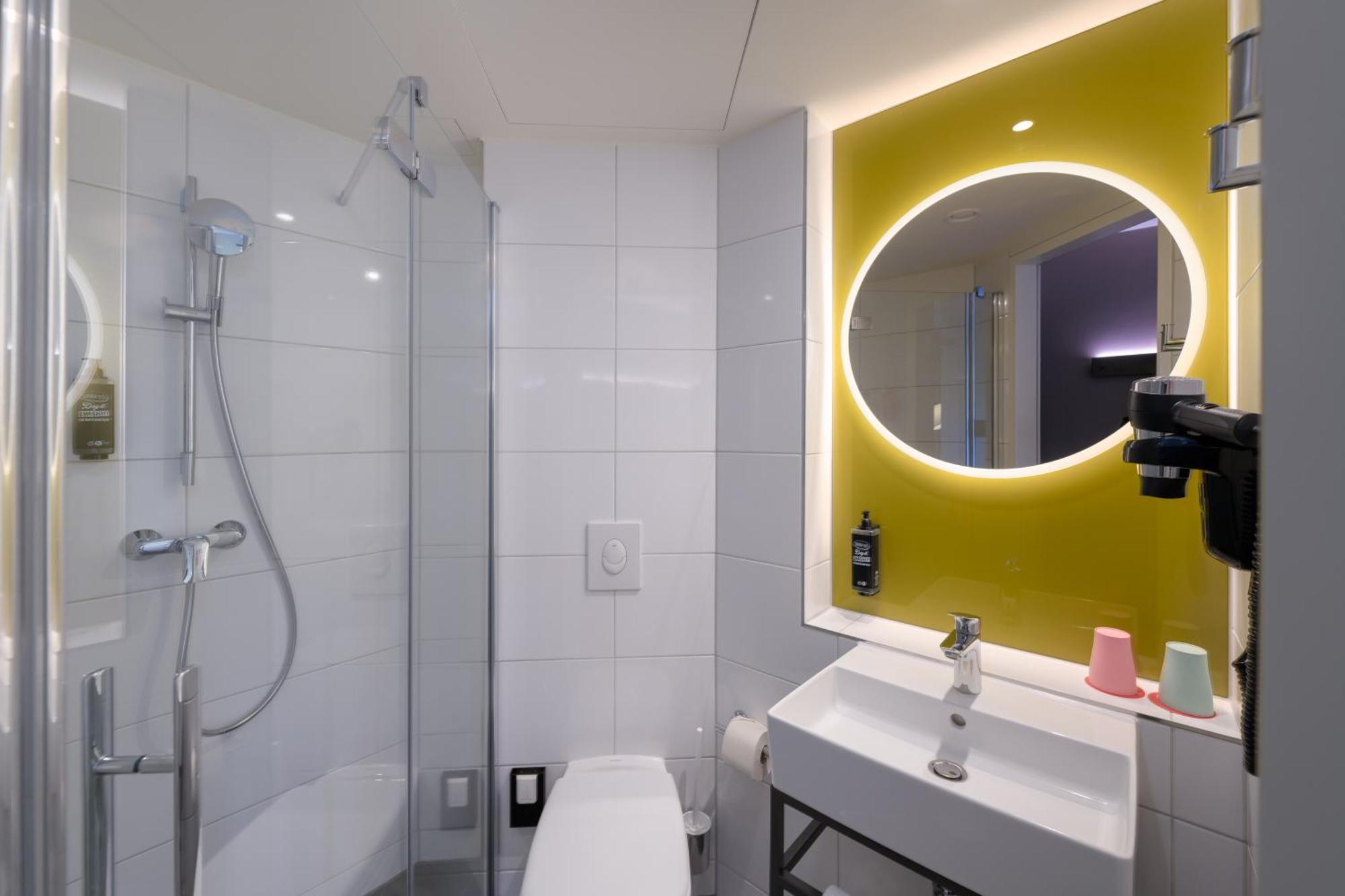 Double Room,1771647730:JPEG