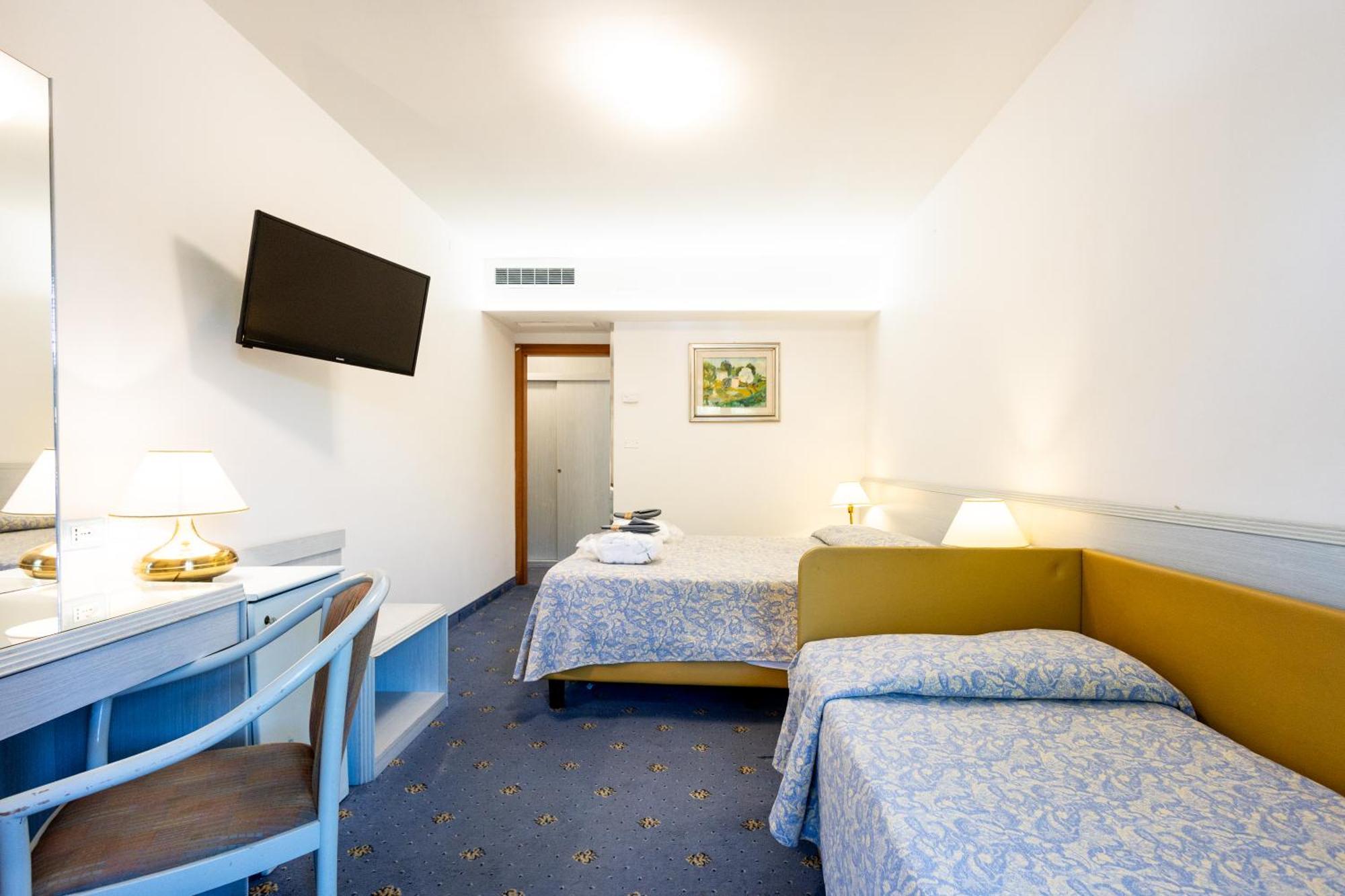 Driepersoonskamer met 2 Terrassen