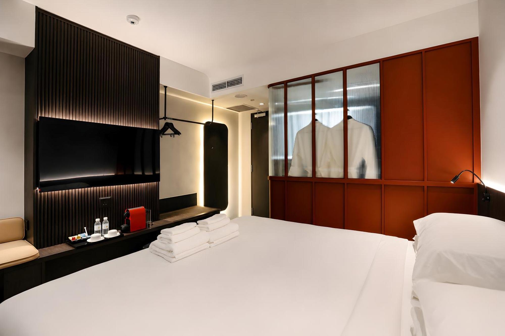 Premier Room