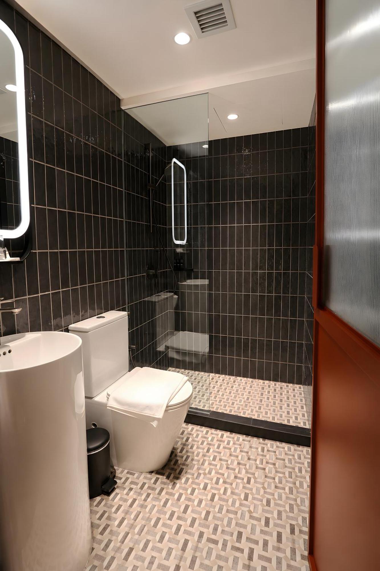 Premier Room
