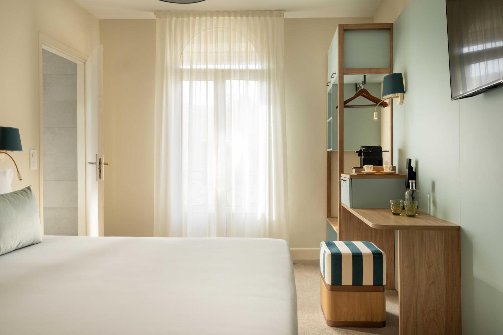 Classic Double Room