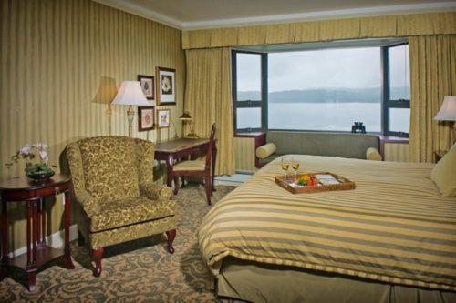Deluxe Suite Sea View