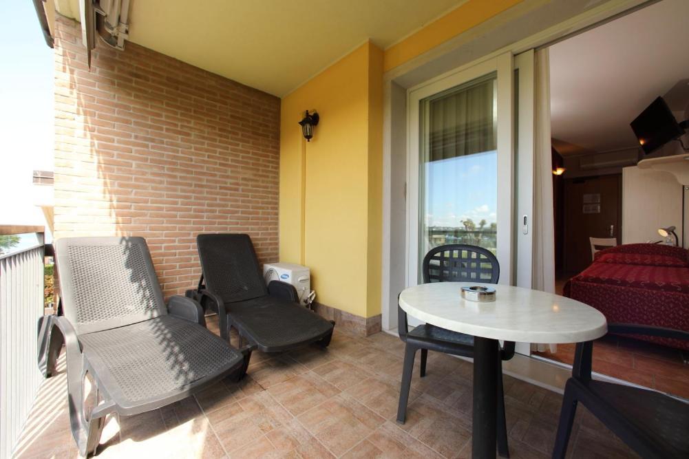 Standard Double or Twin Room with Balcony - Dependence